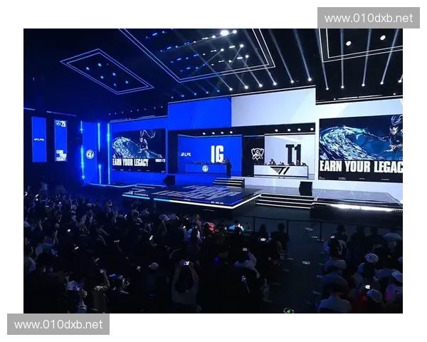 英雄联盟竞技赛：挑战巅峰对决激燃赛季全新策略引领全球电竞风潮